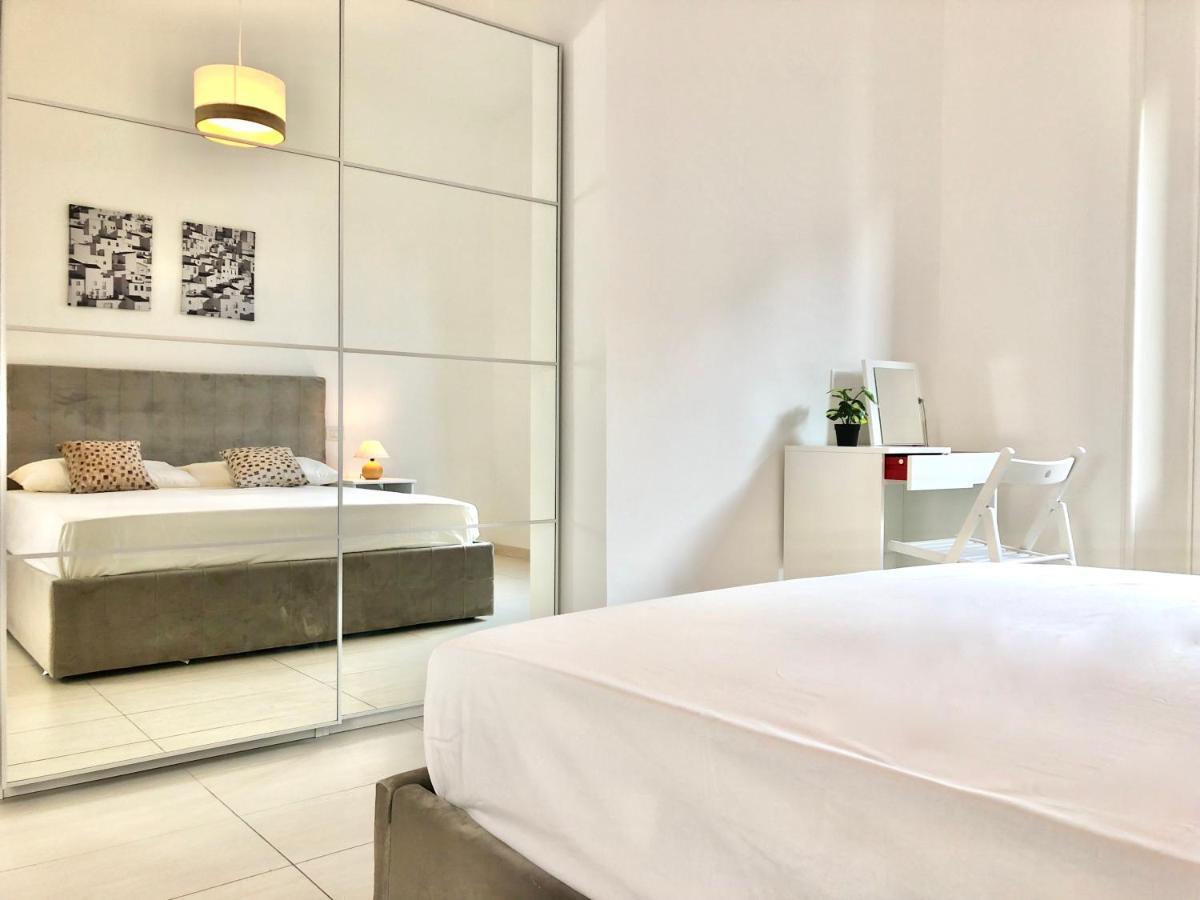 Marco Polo Apartment Милано Екстериор снимка